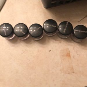 Younique pigment mineral eyeshadows